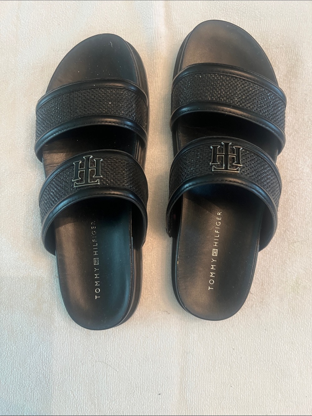 Tommy Hilfiger Women’s Black Slide Sandals